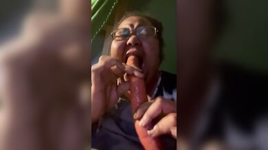 Cum let me dick on your sausage