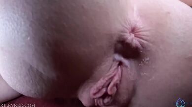 Squirting Brunette Slurps Creampie Out Of Big Booty Red Head's Tight Pussy