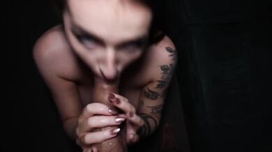 Huge tits Aussie Insta Model Jadehubx came over to fuck, suck and get a facial