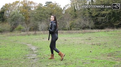 lovely brunette shows her perfect big ass during video casting