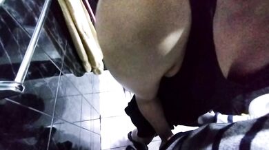 During a party, I give a blowjob to a stranger in the bathroom.