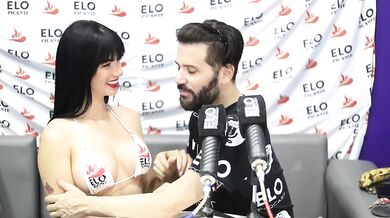Como nos calentamos con la hermosa colombiana