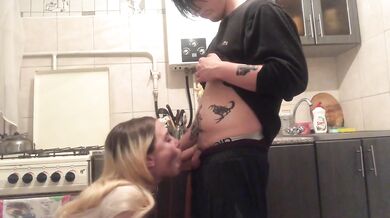 DATEZONE - Amateur blonde blows and gets fucked doggystyle in the kitchen
