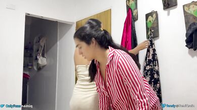 Suegra joven llega justo en la momento indicado y es mojada.
