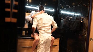Double infidelity: They swap their wives and end up in a foursome