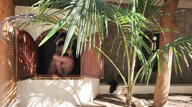 Dripping Wet Big Boobs Sneaking Into His Shower- Verified Amateur, Real Couple