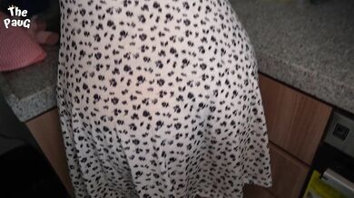 My neighbor gives me salt, gets very excited with my ass and fucks me!