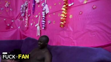 Messy Duo, Tory Lane And Siri Dahl Share And Worship BBC!