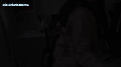 JOI-tu AMIGA OTAKU se masturba contigo en pleno salón! para que veas anime con ella, y acaba sorprendiéndotepov