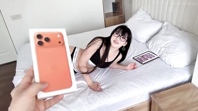 Babe Petite Asian Rough Fuck For iPhone 17 – Facial Cum & Japanese Teen