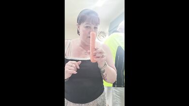 Carrot Fun. No wonder trashy MILF Master's coleslaw tasted sooooo good