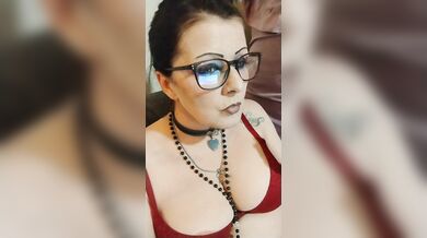 Smoke Break Bra Eye Glasses