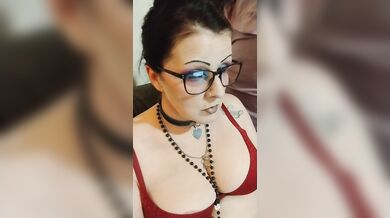 Smoke Break Bra Eye Glasses