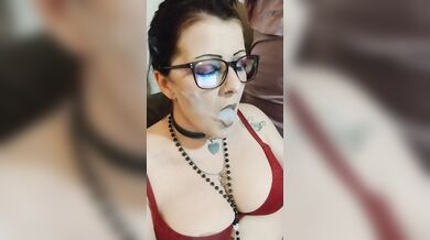 Smoke Break Bra Eye Glasses