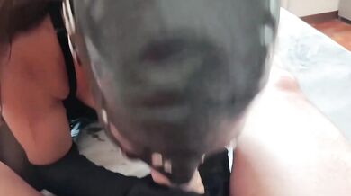 Blindfolded pleasure with condom and heat