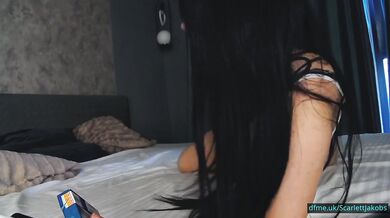 Scarlettjakobs Reigns In Fiery Solo Seduction