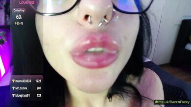 RavenFoxxy'S Pussy Burns With Cock And Creme In Relentless Dance