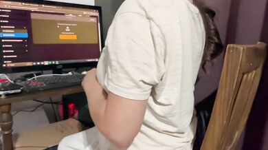 I manage to get my stepsister to grab my penis for the first time
