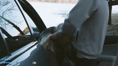 Picking Up Cute Hitchhikers Has Its Benefits