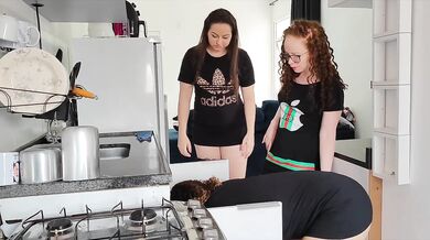 Right when my wives were making lunch, I had sex with their friend who came to visit us.