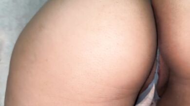 Suegra Cachonda Esta Aburrida En Casa Y Se Folla Al Yerno