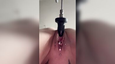 Daddy and the fuckmachine remote