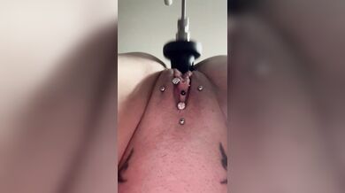 Daddy and the fuckmachine remote