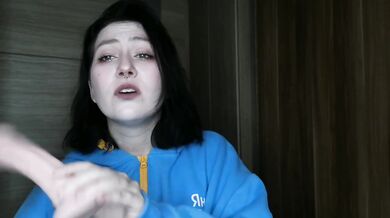 a cheeky delivery girl masturbates in your home