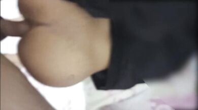 Married woman releases her ass and asks not to show her face so cuckold does not see