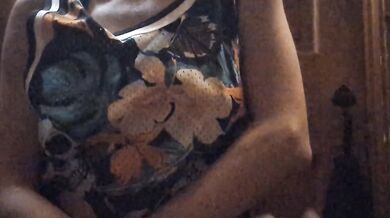 Titty Play In Printed Tank Top