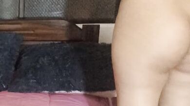 SHE SAYS: WOULD YOU LIKE TO SKIPPING A CLASS? SEX WITH A 19-YEAR-OLD UNIVERSITY GIRL WITH A BIG BUTT