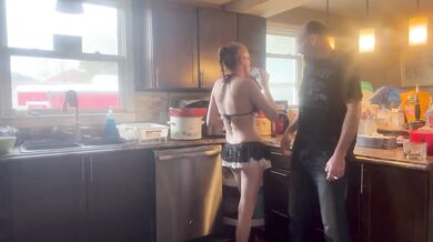 Maid's quiet pussy teases after chores all day