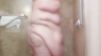 Watch ssbbw rubywiththejs wash up her huge belly