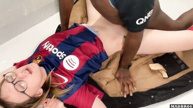 A Barcelona Supporter Fucked By PSG Fan in The Corridors Of The Football Stadium !!!