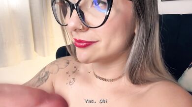 lunabigbooty pours passion with steamy joi for crowds