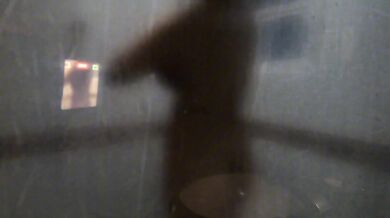 My friend has a natural body, look how she bathes