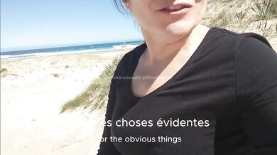 Catrine Croissant: My husband is working... I got bored and let a SURFER breed me on the beach (Bareback!)
