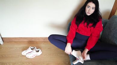 APRIL FAN FAV Dirty Tabi Socks Stuffing Dildo Ride Fuck IRISH Girl AMATEUR