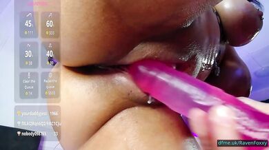 Savage submission fuels cocks and creams in desperate solo run