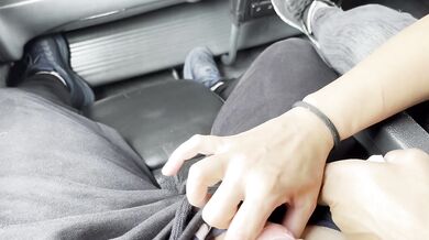 Oral sex on public transport, I invite a tourist to sit next to me, she sucks me until I ejaculate (part 2)