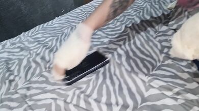 Come here, stepbro, help me cum.