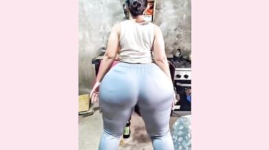 rich, curvy woman shaking it with pleasure 2