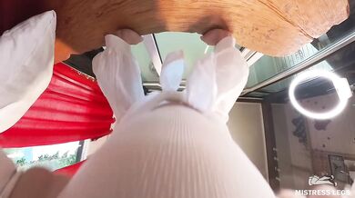Oiled Big Ass Facesitting in White Stockings - Heavy Bouncing on Slave Face