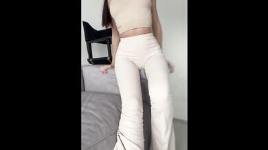 perfect home yoga - ass in tight leggings - sexy goddess