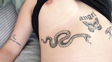 I Let Him Touch My Tits While Watching Netflix - extasy