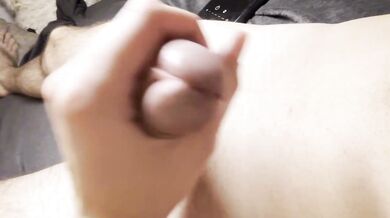 POUNDING RAW PASSION DRIVES AMATEUR HOTTIE COUPLE TO CLIMAX
