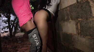 He seduces his friend's wife and takes her to an alley