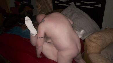 Neighbors wife got her pussy ate and fucked for a creampie
