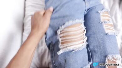 Le follé con fuerza su precioso coño mojado y luego le cubrí la cara con semen