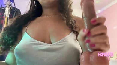 oiee , tudo bem? Estou online, se caso precisar de alguma coisa, conte comigo, beijinhos.